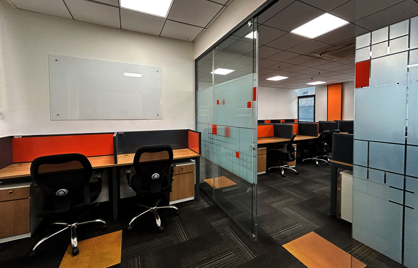 Ergonomic workstations designed for focused productivity at Worknomic